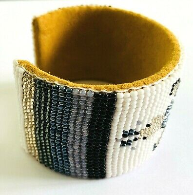 NATIVE STYLE HANDMADE GRAY WHITE TURTLE BEADED CUFF LEATHER BRACELET
