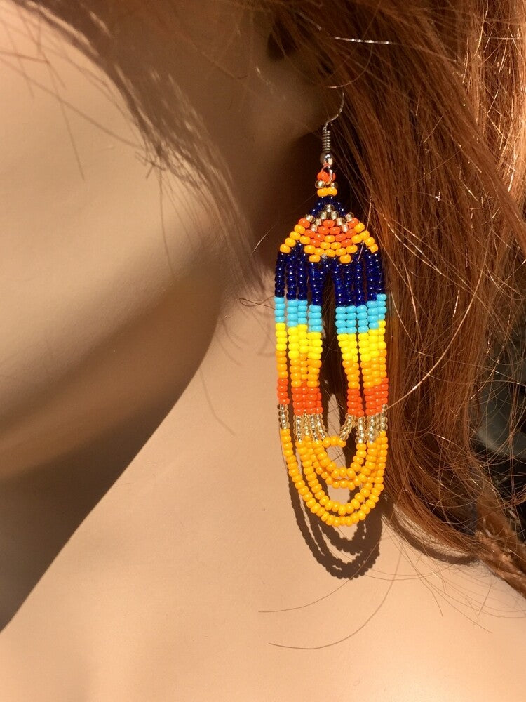 Vibrant Orange Turtle Beaded Lariat Necklace and Earrings Set