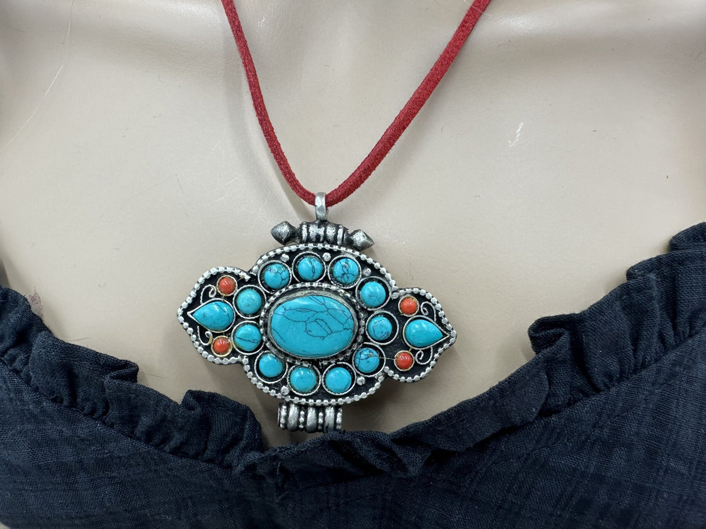Handmade Ethnic Tibetan Amulet/Gau Box Pill Holder Pendant with Engraved Turquoise Stone
