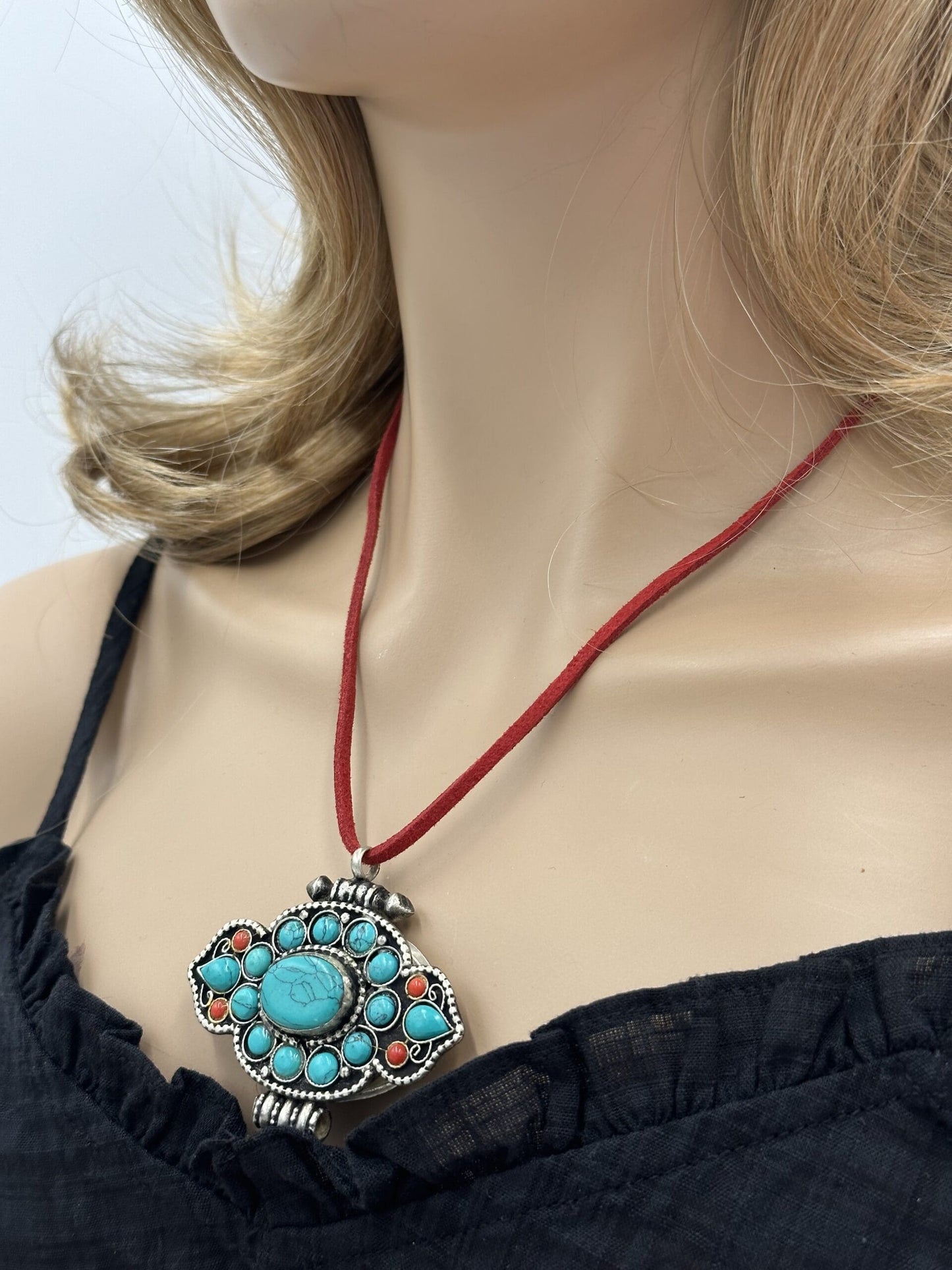 Handmade Ethnic Tibetan Amulet/Gau Box Pill Holder Pendant with Engraved Turquoise Stone