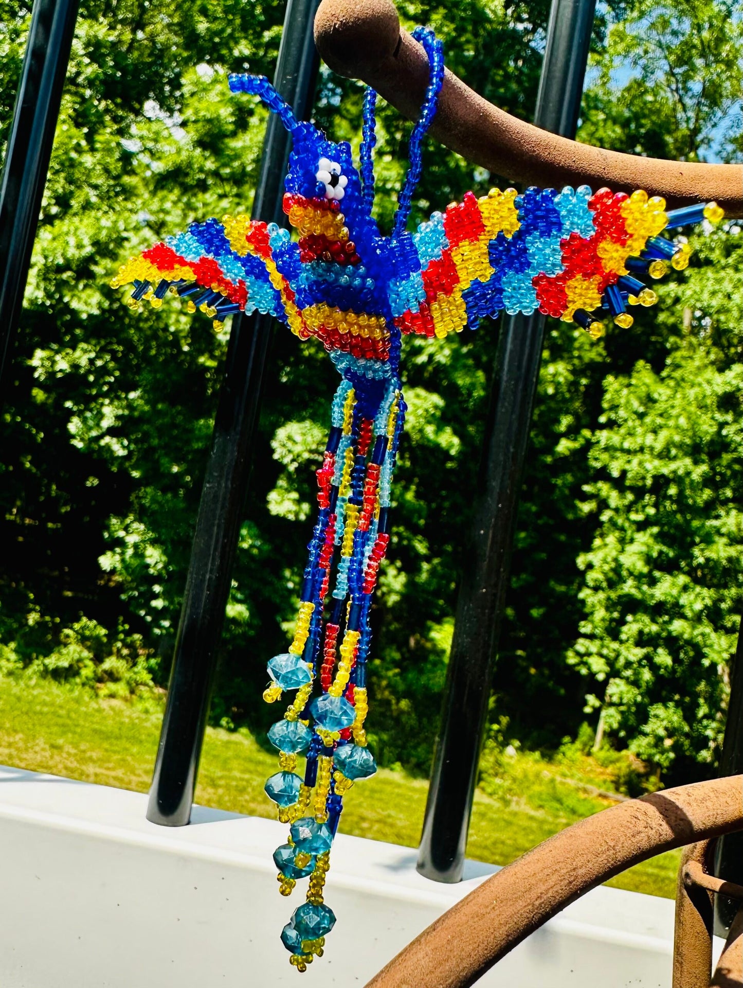 Beaded Fluttering Hanging Hummingbird (Blue Yellow Red)