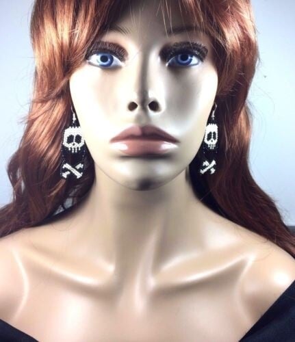 New Skull And Crossbones Halloween Handmade Beaded Earrings