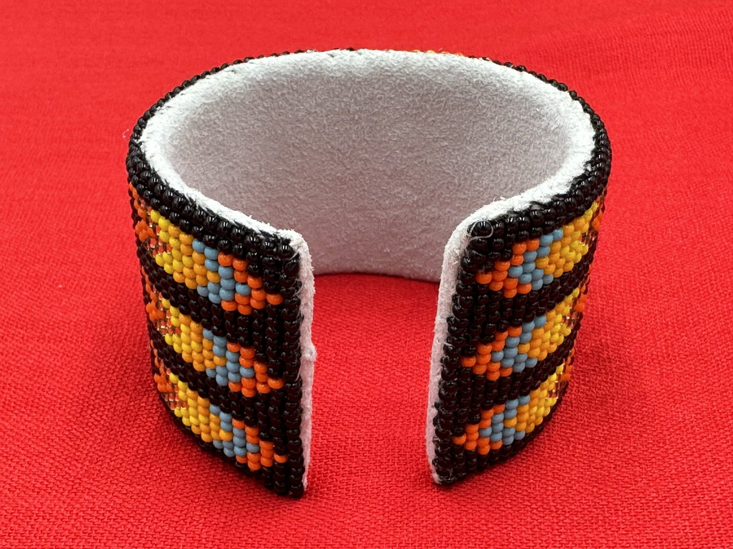 Handmade Black Orange gold Fire Bear Paw Seed Bead Bracelet - Nature-Inspired Charm