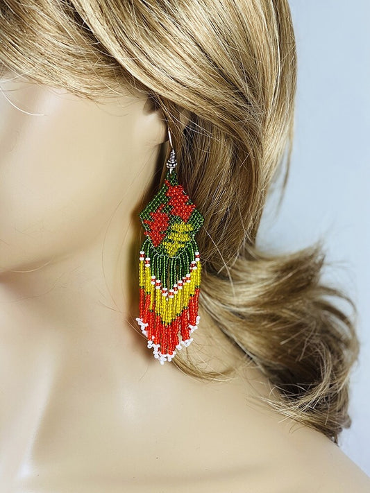 Fall Color Green Yellow Native Style Beaded 3 Leaf Earrings